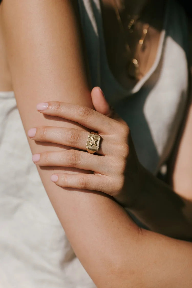 Nova Signet Ring