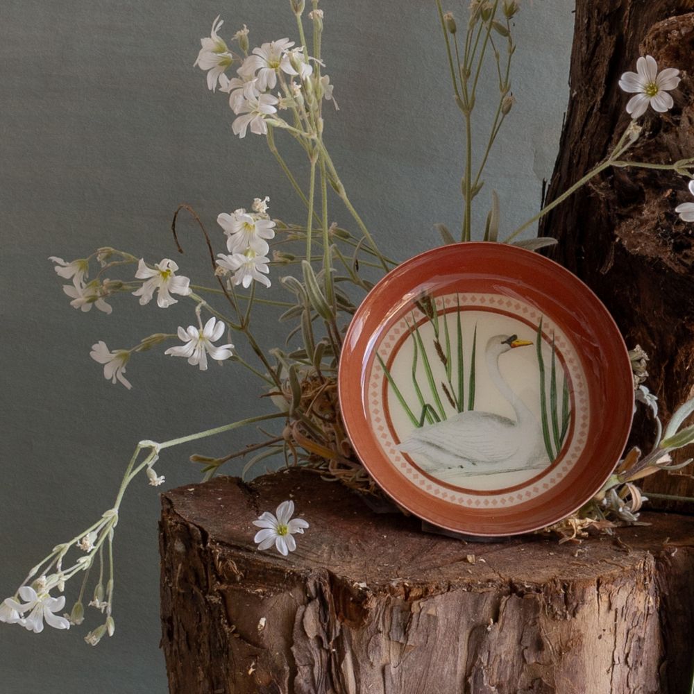 Swan Round Enamel Tray